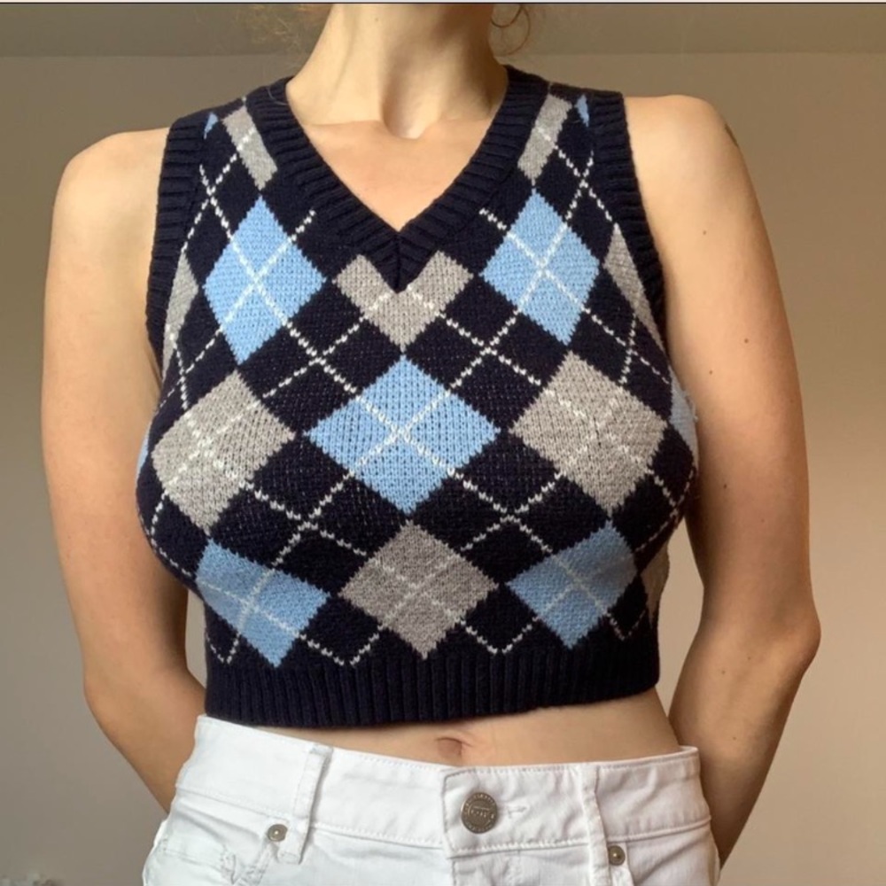 Cropped Argyle Knit Sweater Vest
